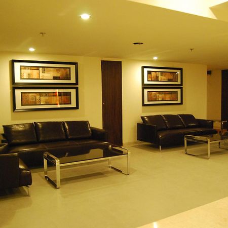 Royal Park Kakinada Hotel Kültér fotó